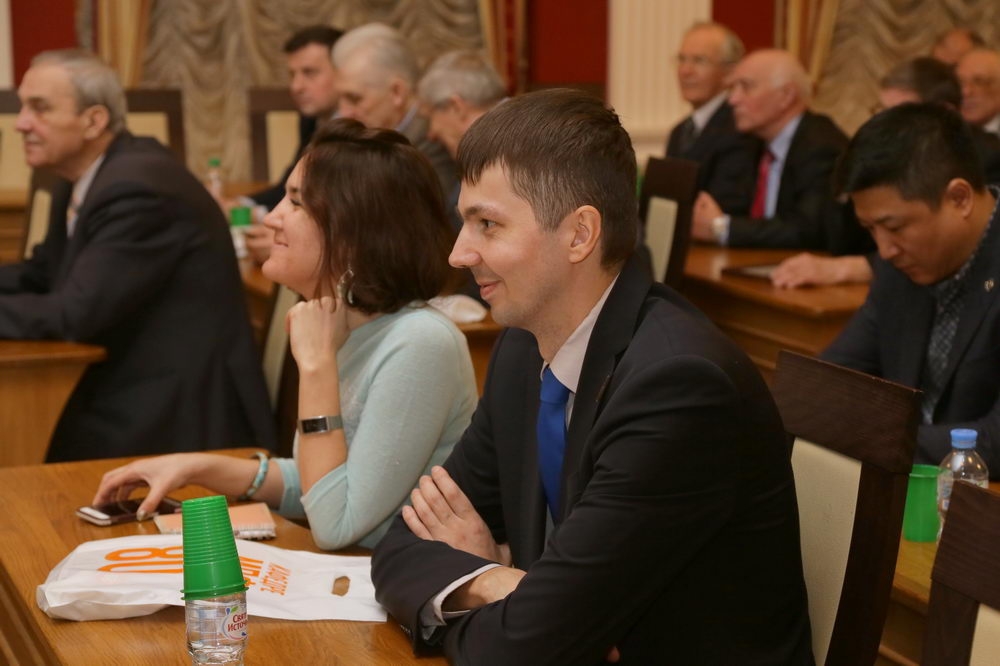 Новое в механике пластического формоизменения и обработке материалов