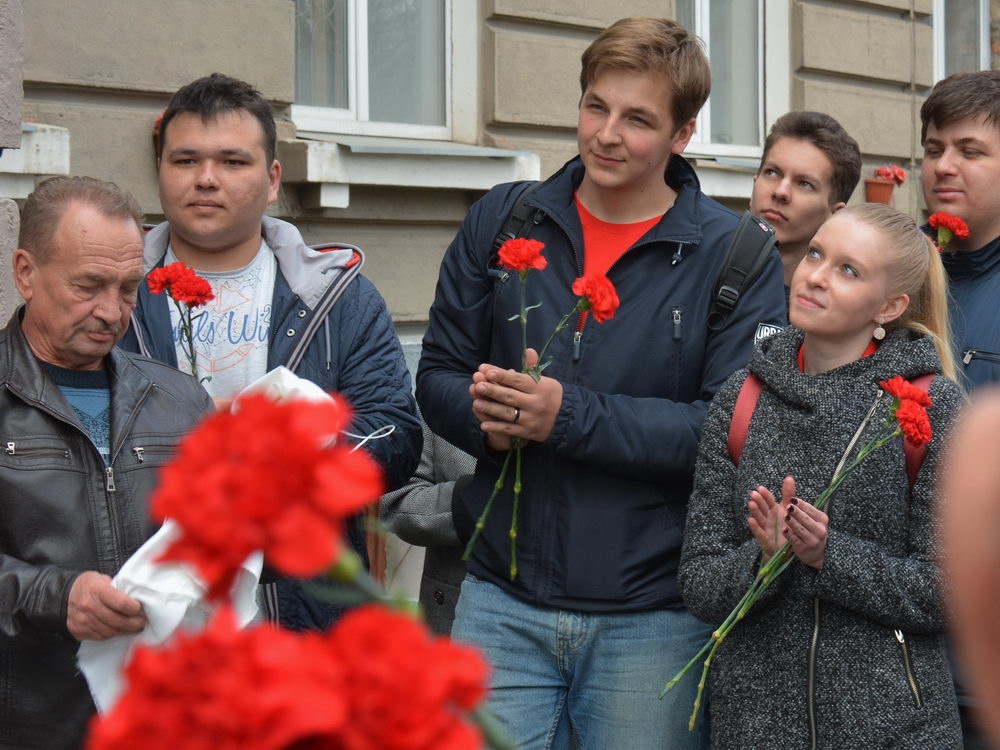  Дело Учителя живёт