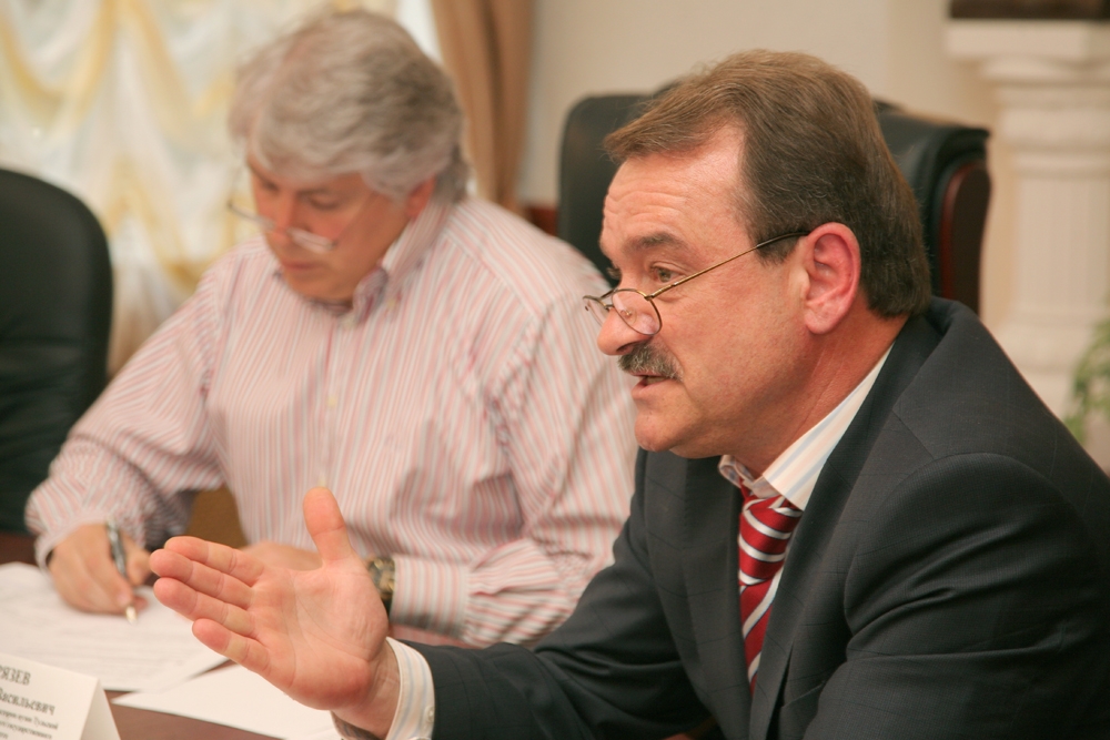 Необходимость объединить усилия назрела!