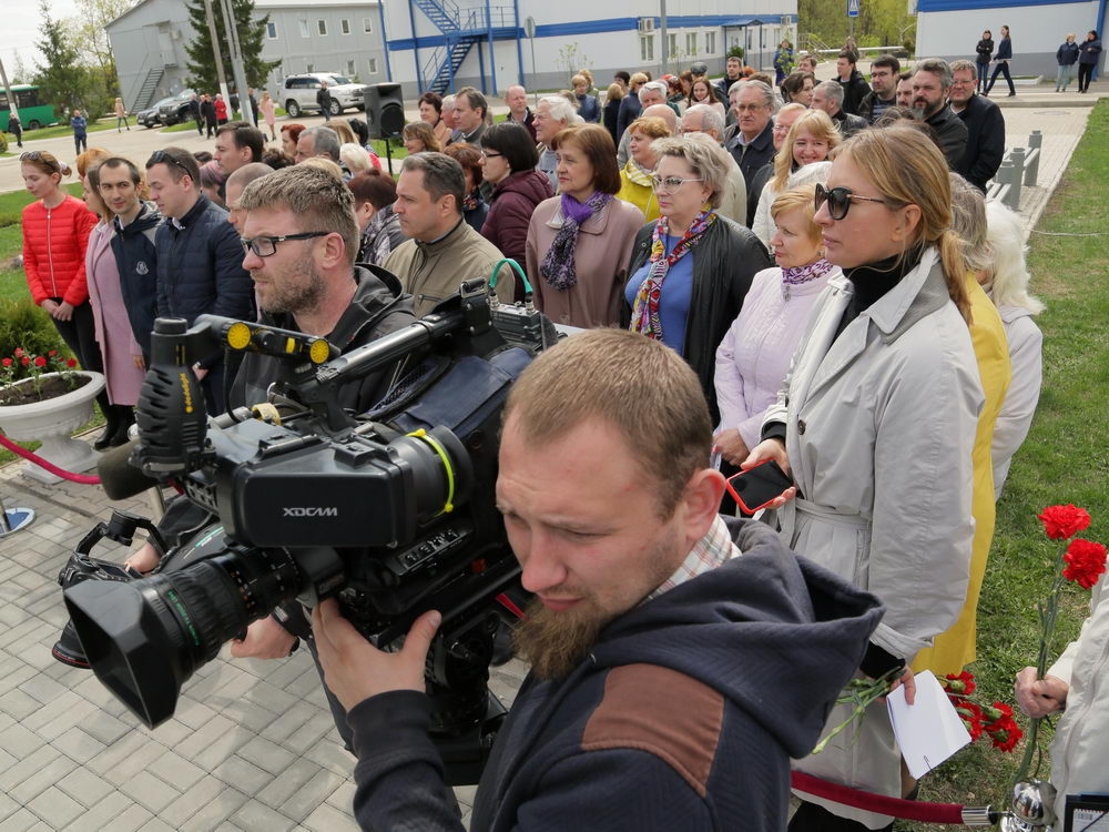И гений места в бронзе возвратился на родину свою... 