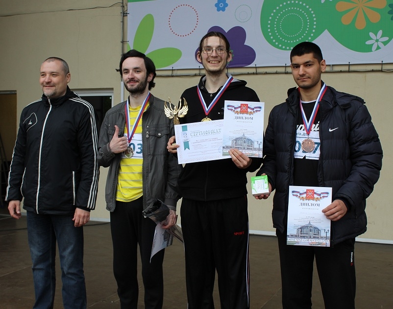 Всех обошли!