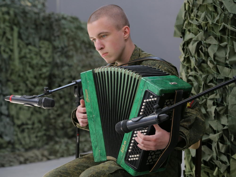 Когда поют курсанты