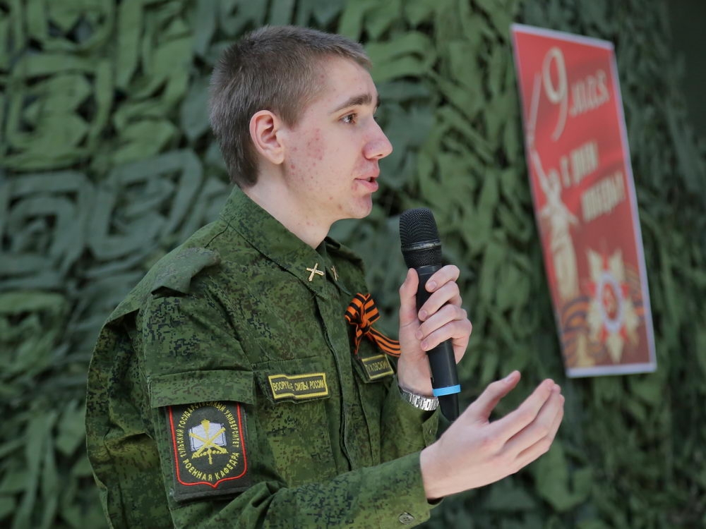 Когда поют курсанты