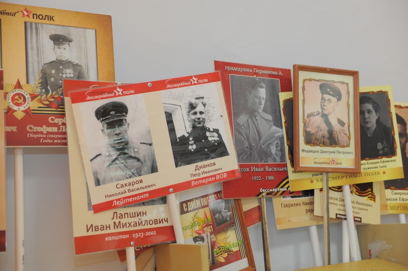 «Мне в холодной землянке тепло от моей негасимой любви»            