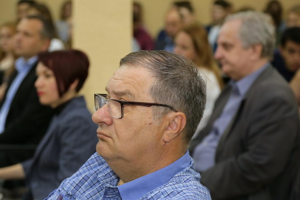 Конкуренция vs. Монополия