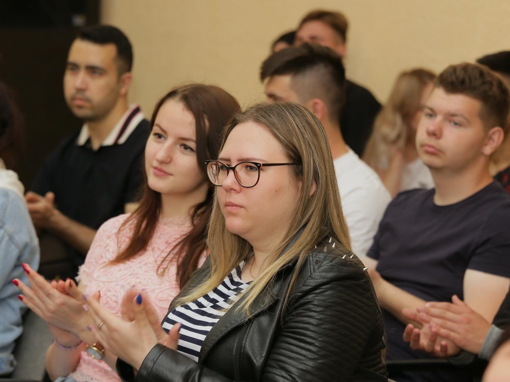 Конкуренция vs. Монополия