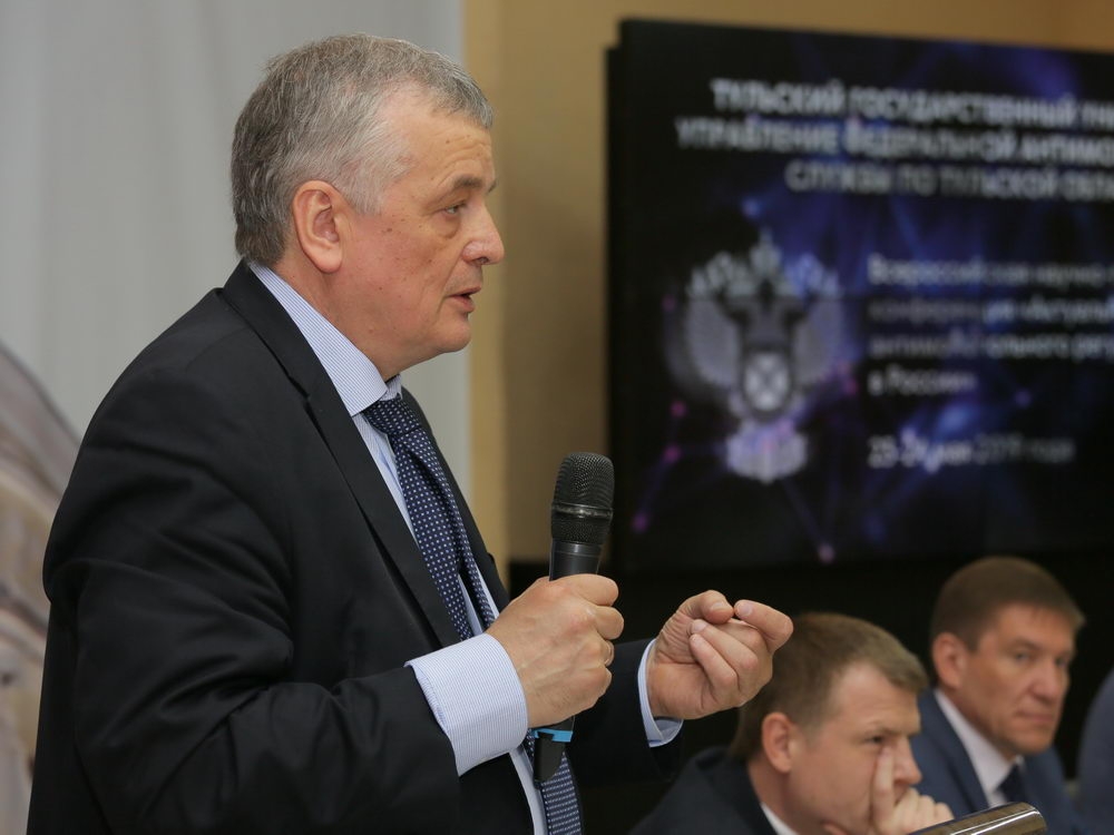 Конкуренция vs. Монополия