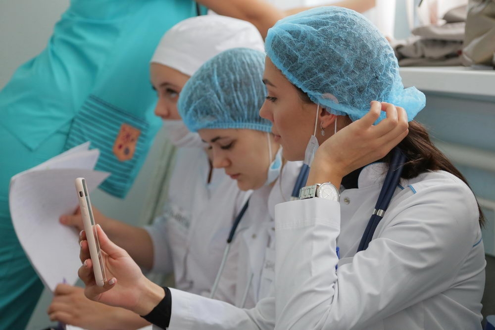 Шаг в профессию: аккредитация врачей