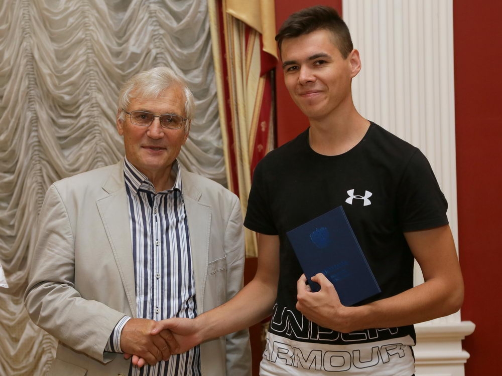 Впереди у них большая естественнонаучная дорога