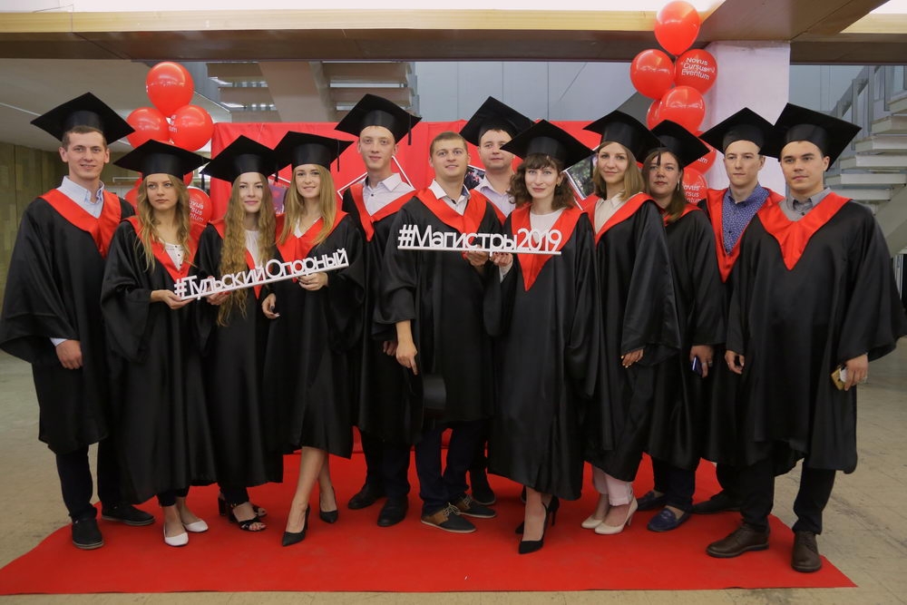 «Вы нужны родному краю! Вам всегда рады на наших, тульских предприятиях»