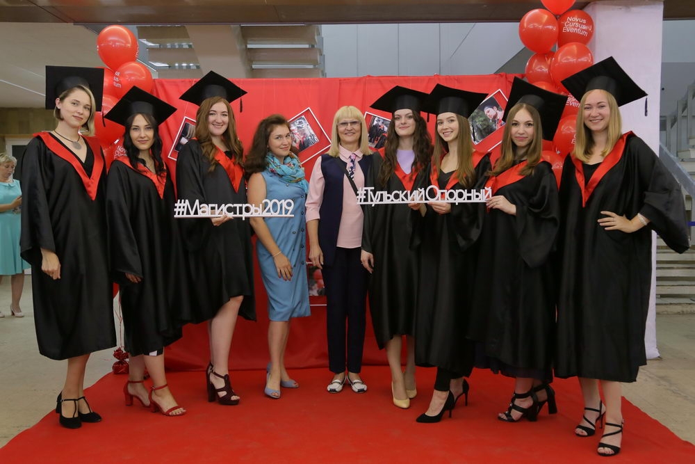 «Вы нужны родному краю! Вам всегда рады на наших, тульских предприятиях»