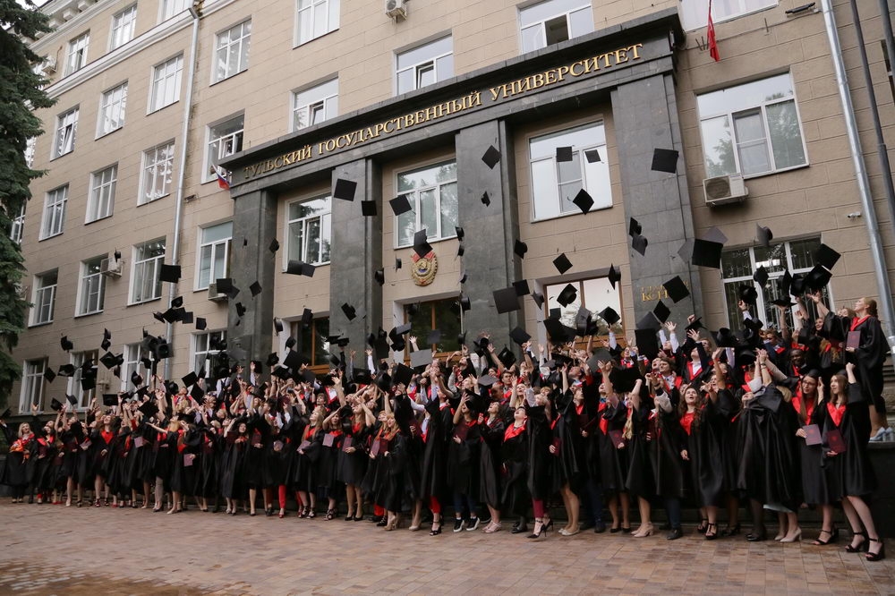 «Вы нужны родному краю! Вам всегда рады на наших, тульских предприятиях»