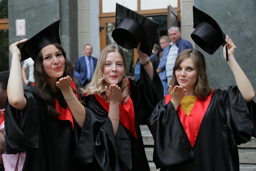 «Вы нужны родному краю! Вам всегда рады на наших, тульских предприятиях»