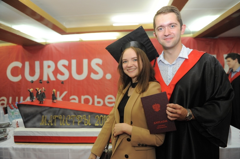 «Вы нужны родному краю! Вам всегда рады на наших, тульских предприятиях»