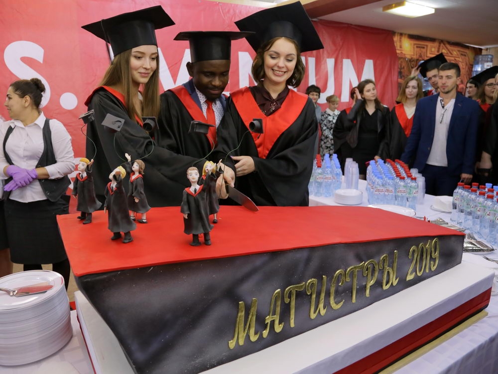 «Вы нужны родному краю! Вам всегда рады на наших, тульских предприятиях»