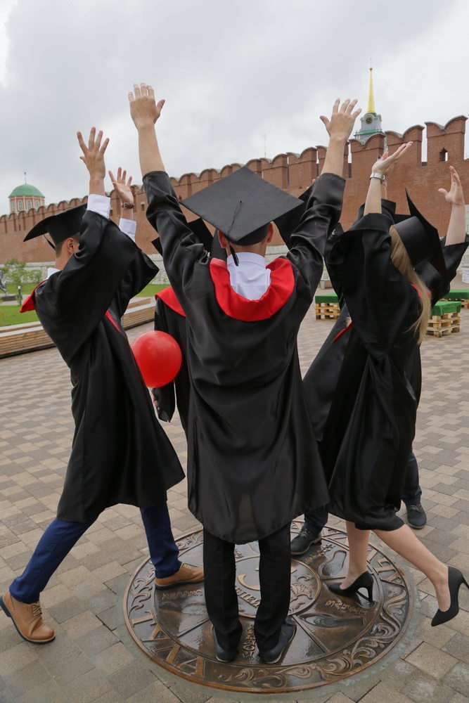 «Вы нужны родному краю! Вам всегда рады на наших, тульских предприятиях»