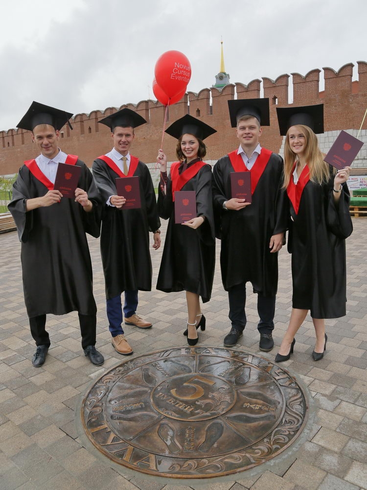 «Вы нужны родному краю! Вам всегда рады на наших, тульских предприятиях»