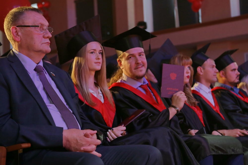 «Вы нужны родному краю! Вам всегда рады на наших, тульских предприятиях»