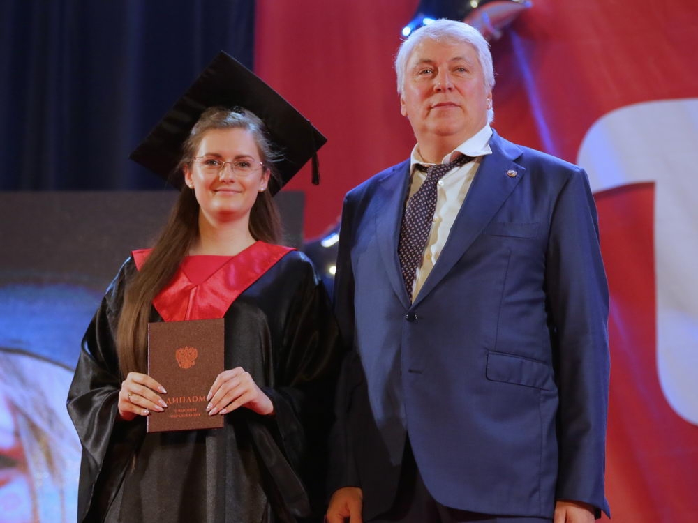 «Вы нужны родному краю! Вам всегда рады на наших, тульских предприятиях»