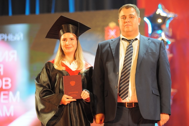 «Вы нужны родному краю! Вам всегда рады на наших, тульских предприятиях»