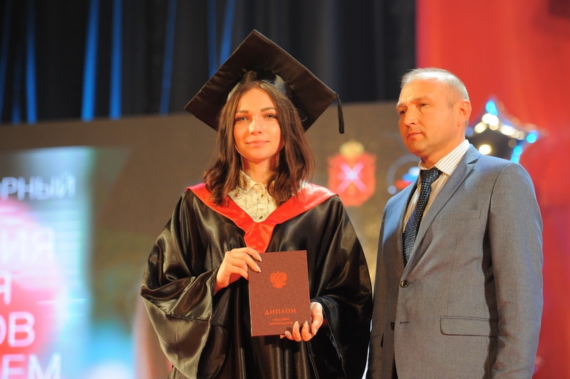 «Вы нужны родному краю! Вам всегда рады на наших, тульских предприятиях»