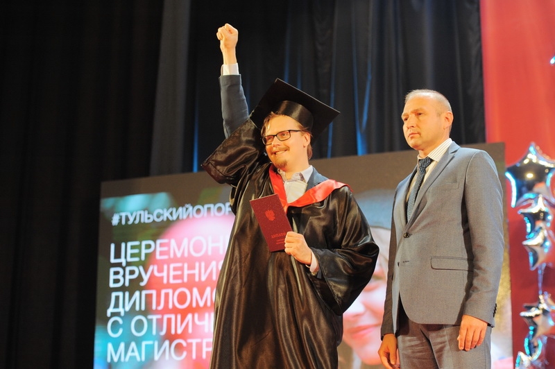 «Вы нужны родному краю! Вам всегда рады на наших, тульских предприятиях»