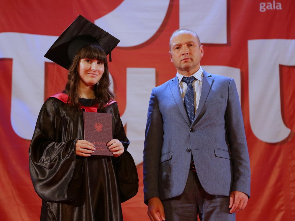 «Вы нужны родному краю! Вам всегда рады на наших, тульских предприятиях»