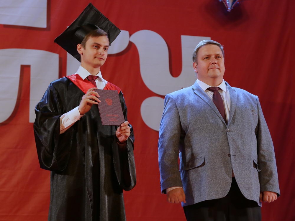 «Вы нужны родному краю! Вам всегда рады на наших, тульских предприятиях»