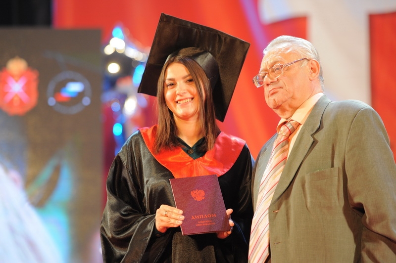 «Вы нужны родному краю! Вам всегда рады на наших, тульских предприятиях»