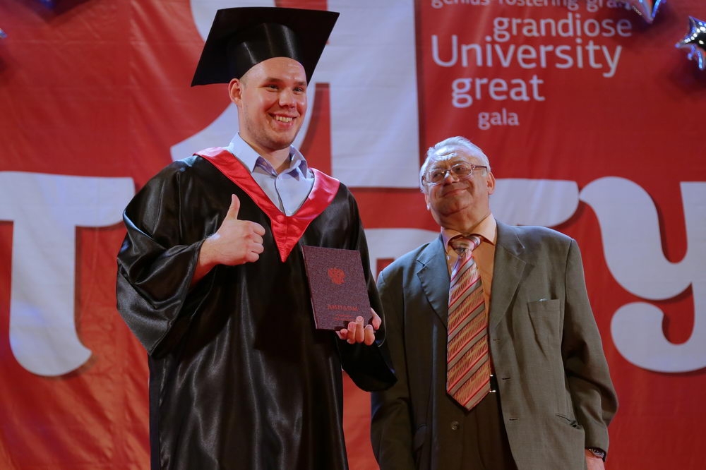 «Вы нужны родному краю! Вам всегда рады на наших, тульских предприятиях»