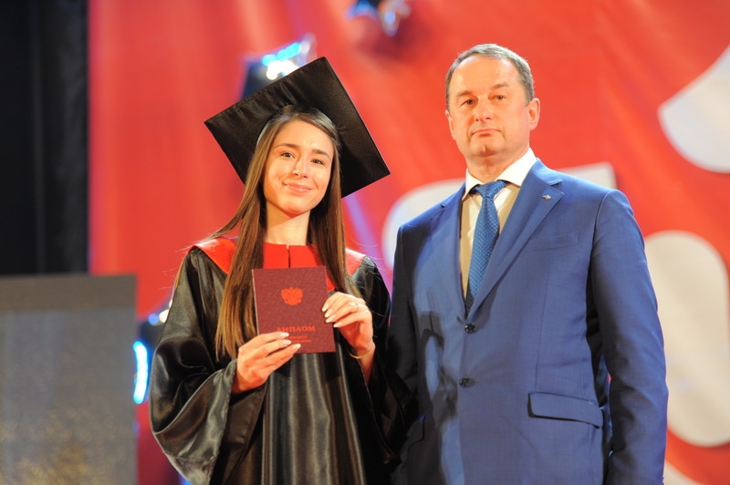 «Вы нужны родному краю! Вам всегда рады на наших, тульских предприятиях»