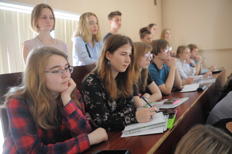 Когда в душе живёт желание помогать людям  