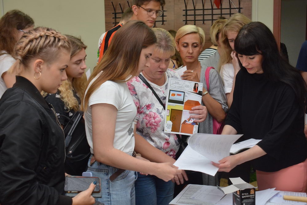 Их манит спорт, туризм влечёт и педагогика зовёт