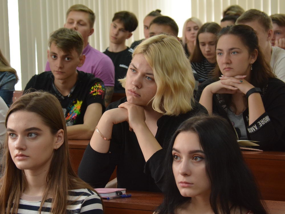 Их манит спорт, туризм влечёт и педагогика зовёт