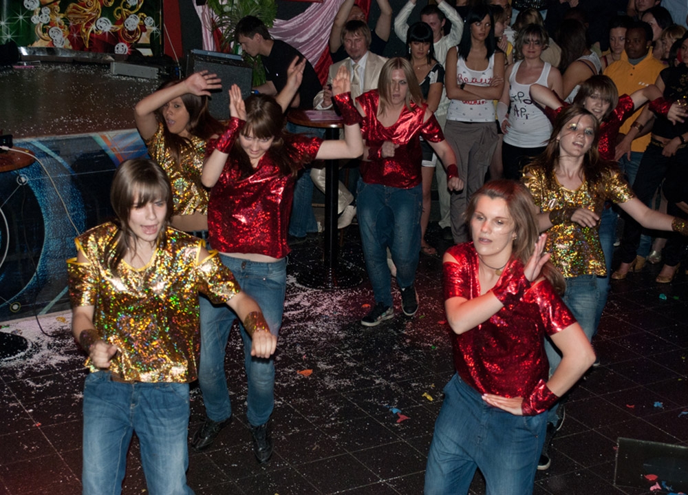 Трижды три равно победа