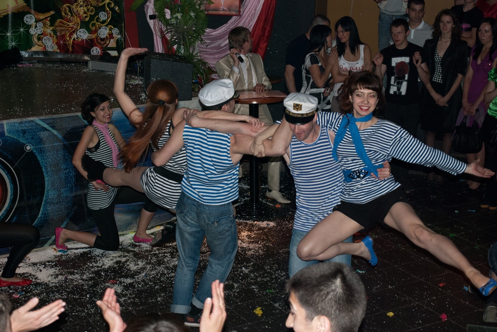 Трижды три равно победа