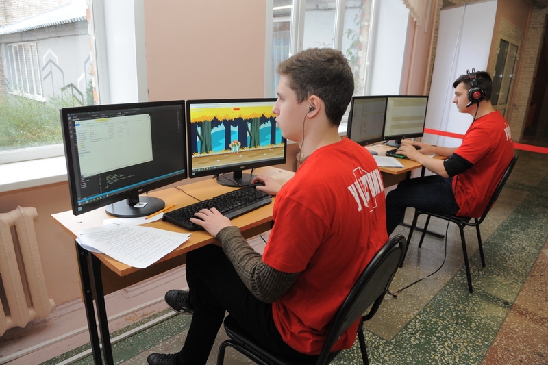 Профессионалы: молодые и настоящие