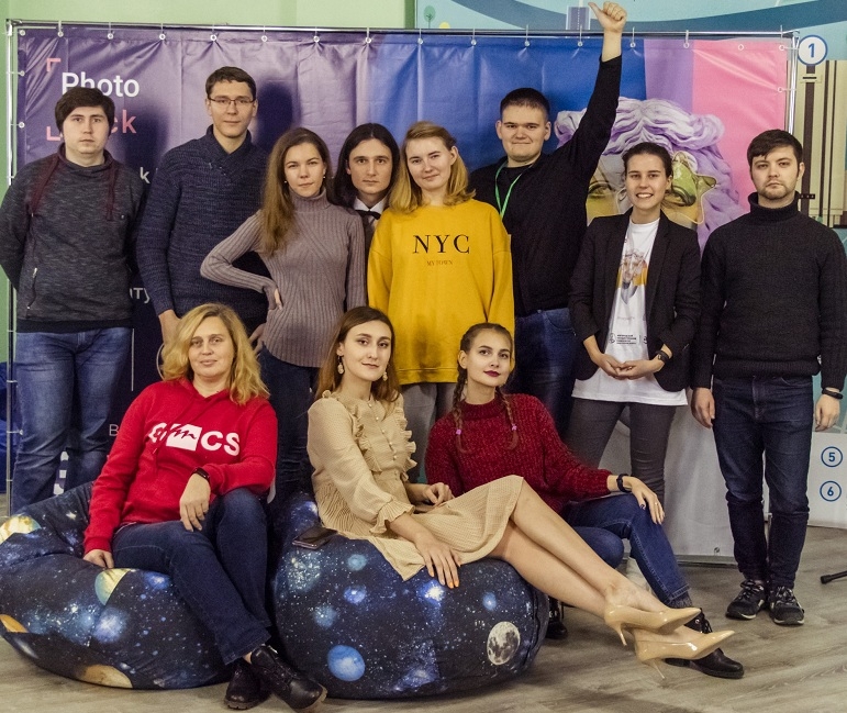 Ворвались в PhotoHack