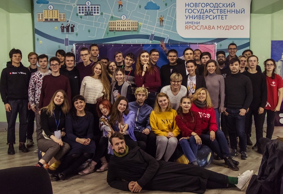 Ворвались в PhotoHack