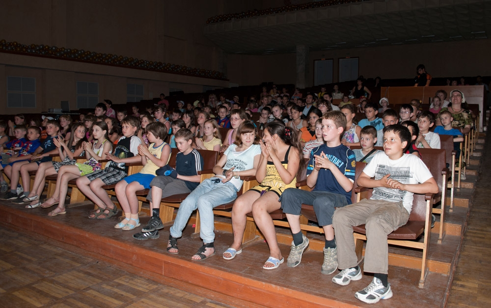Магия детства, которое уходит, но остается в душе
