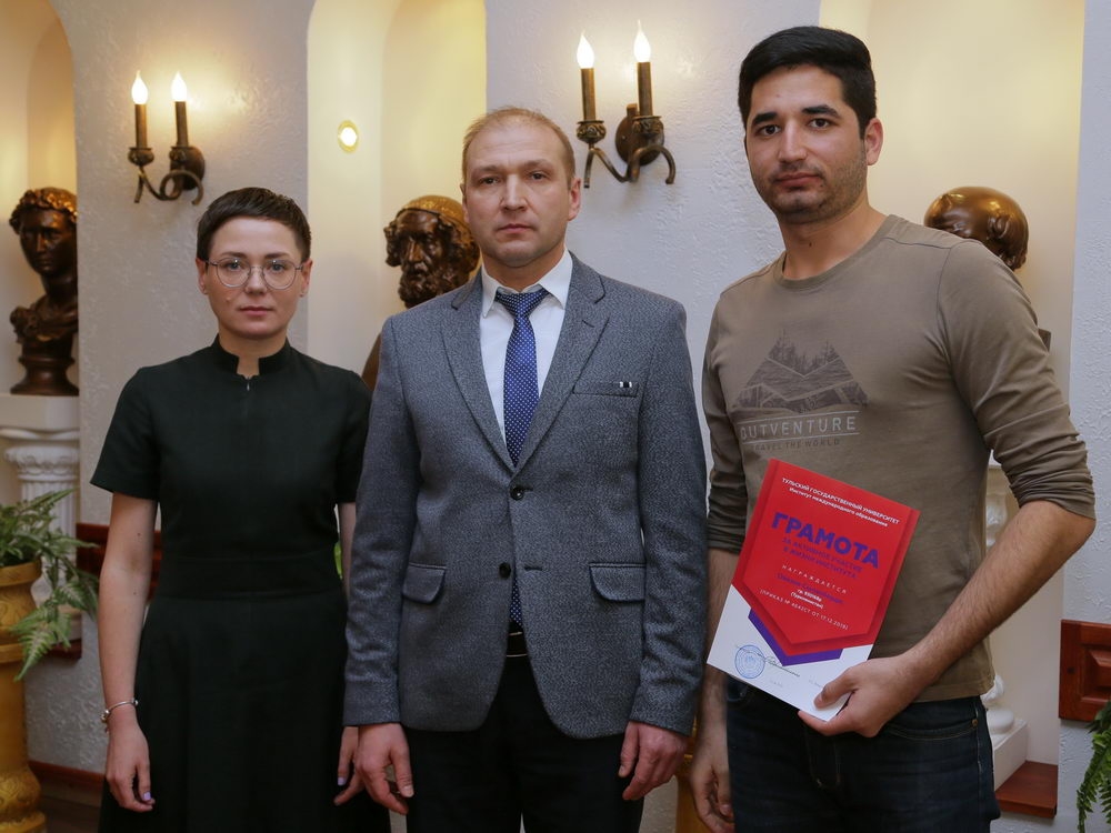 Чай с ароматом дружбы и взаимопонимания