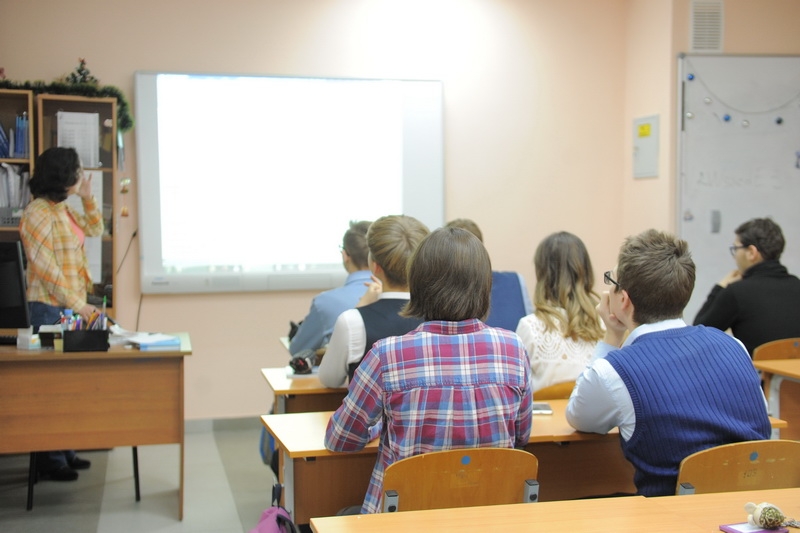 Физмат школа научит программировать