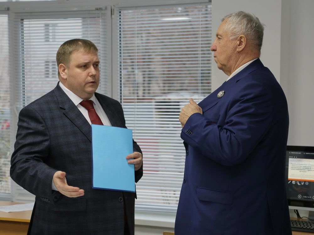 Образовательному процессу — модернизация. Выпускникам — трудоустройство. 