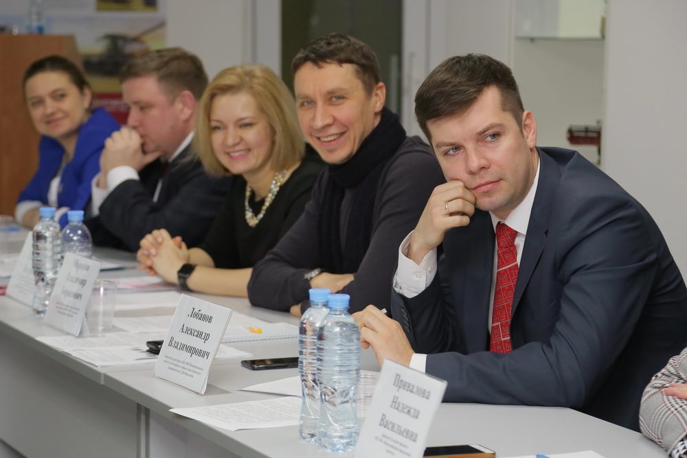 Образовательному процессу — модернизация. Выпускникам — трудоустройство. 