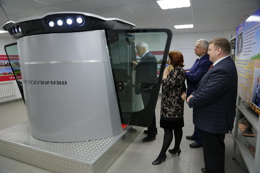 Образовательному процессу — модернизация. Выпускникам — трудоустройство. 