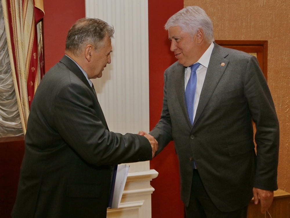 Награды за заслуги и труд