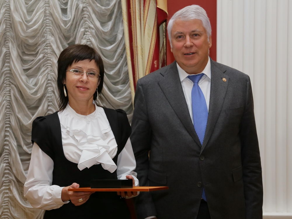 Награды за заслуги и труд