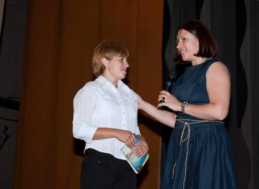 Расставание редко бывает без слез...