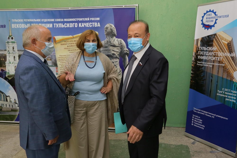 О «цифре» в образовании и промышленности