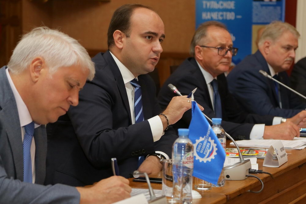 О «цифре» в образовании и промышленности